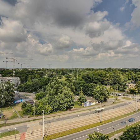 Appartamento Rentplanet - Apartament Popowicka Breslavia Esterno foto